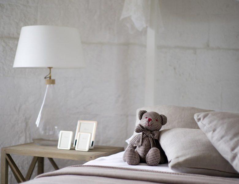 Lampe de chevet sans fil : quels sont les avantages ?